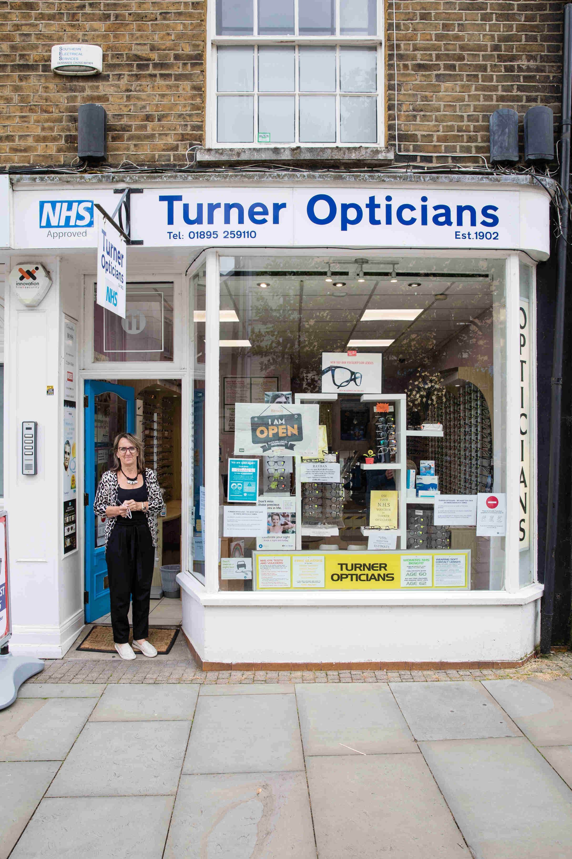 C R Turner Opticians